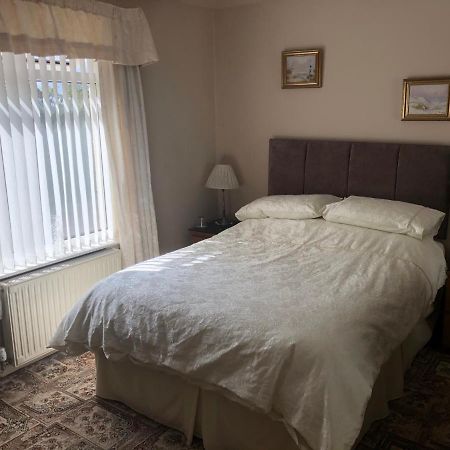 Fairview Bed And Breakfast Airdrie Esterno foto