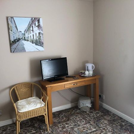 Fairview Bed And Breakfast Airdrie Esterno foto